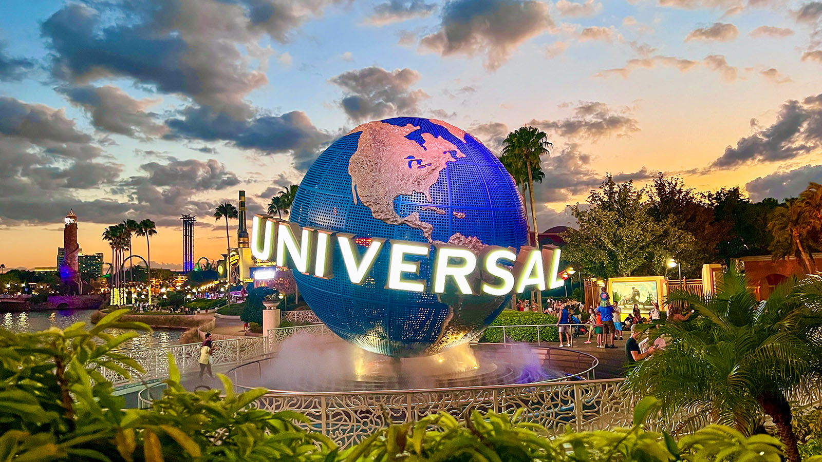 Universal Orlando Resort - Guide to Florida Theme Parks