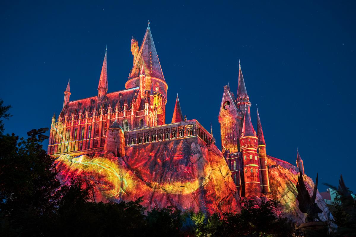 The Nighttime Lights at Hogwarts Castle Universal's Islands of Adventure