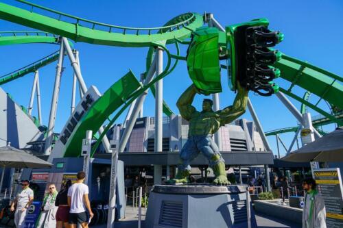 The-Incredible-Hulk-Coaster-2021-Six