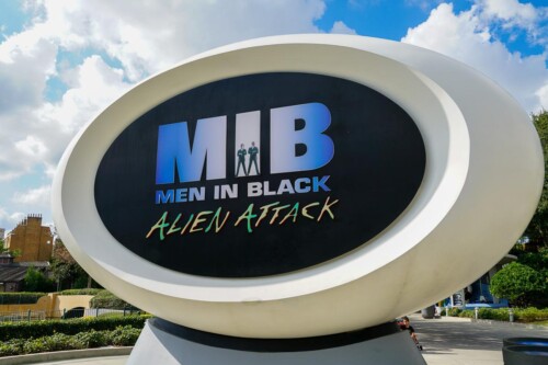 Men-in-Black-Alien-Attack-2021-4