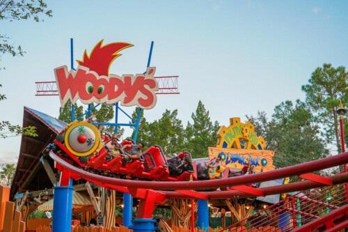 Woody-Woodpeckers-Nuthouse-Coaster-2021-1