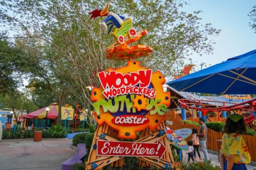 Woody-Woodpeckers-Nuthouse-Coaster-2021-3